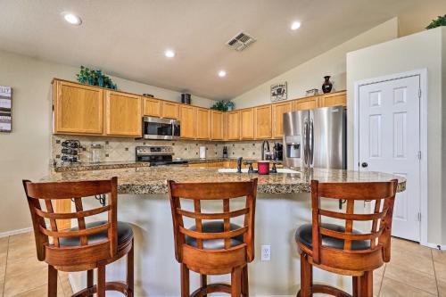 Surprise Home with Outdoor Oasis Golf Nearby! - image 2
