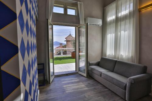 Garden, Hotel Al Campanile - Luxury Suites & Apartments in Baveno