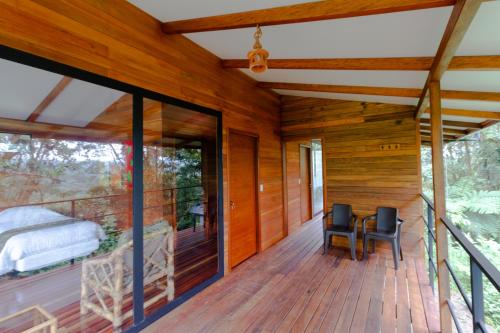 San Isidro Lodge in Cosanga