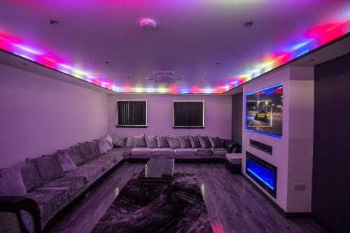 Waterfront luxury apartment in Кінгхорн