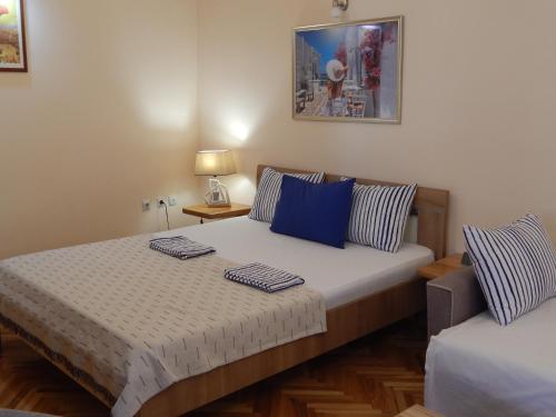 B&B Vranje - Apartmani Jelica FREE PARKING - Bed and Breakfast Vranje