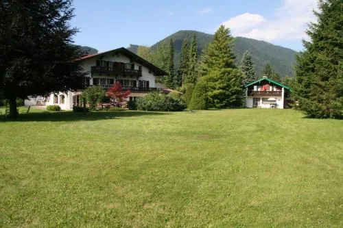 Hotel Garni Sonnenhof in Rottach-Egern, Deutschland
