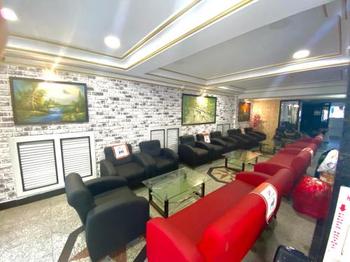 Grand Oral Hotel - image 2