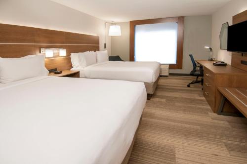 Holiday Inn Express Hotel & Suites Plano West - Frisco by IHG in Plano, USA