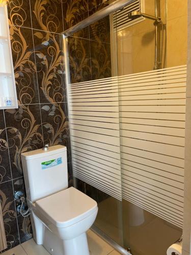 Single room, private bathroom