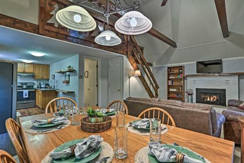 Pocono Lake House Near Skiing and Kalahari Resort! - image 9