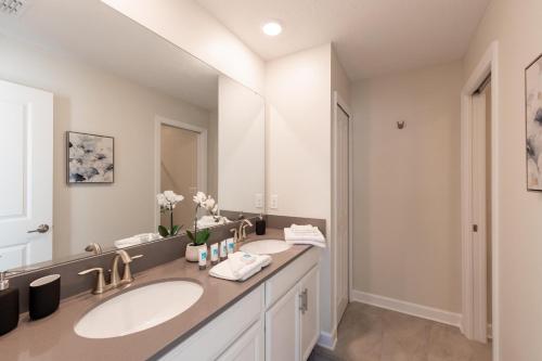 840DSD-The Retreat at ChampionsGate - image 7