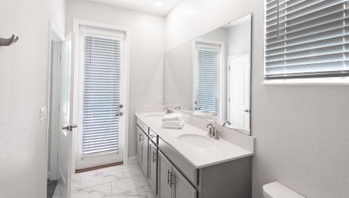 601DSD-The Retreat at ChampionsGate - image 6
