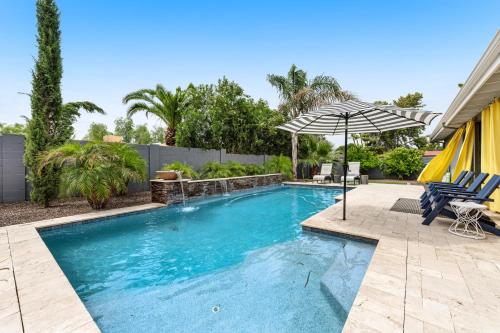 Scottsdale Paradise - Tap to explore photos