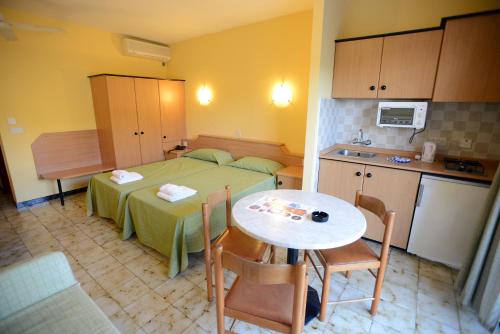 Luna Holiday Complex, Mellieħa (foto 7)