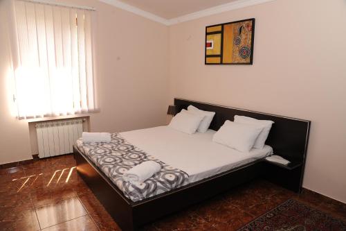 Villa 29, Erevan