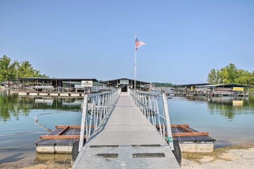 Updated Cabin with Direct Lake Access and Pool!