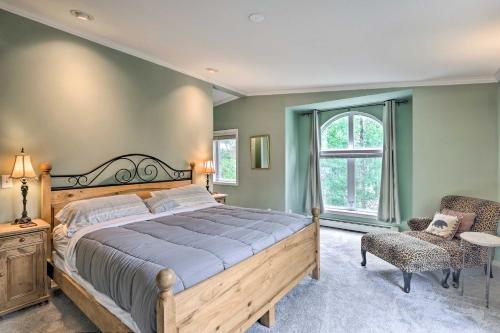 Spacious Breck Townhome - Walk to Ski Shuttle - image 4