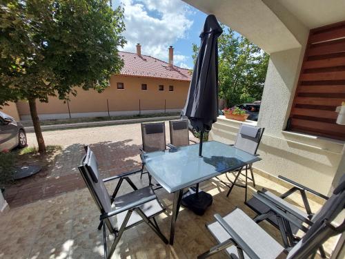 Erkély/terasz, Semiramis Apartman in Cserkeszőlő