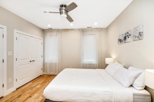 Gorgeous 4BD House w Patio and deck - main image