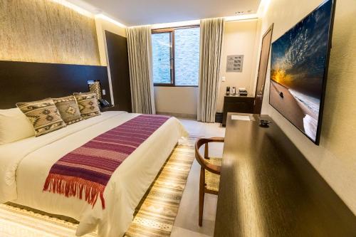 316642374 Casa Naila Hotel Boutique