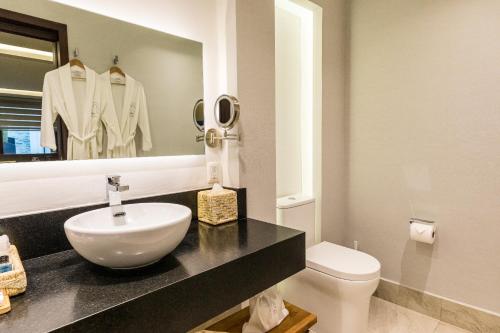 316642433 Casa Naila Hotel Boutique