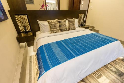 316642439 Casa Naila Hotel Boutique