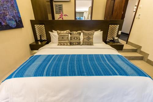 316642440 Casa Naila Hotel Boutique
