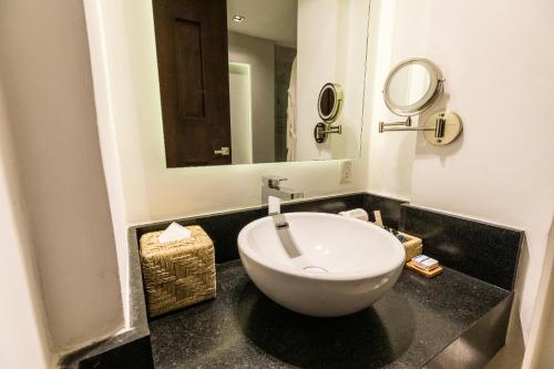 316644594 Casa Naila Hotel Boutique