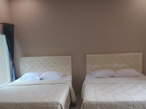 VILLA PRINGGITAN in Karanganyar