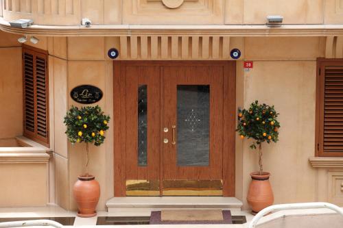 Lir Residence Suites - image 7