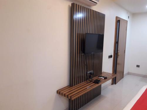 Hotel Sandalwood , Bhopal