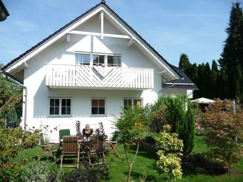 Ferienhaus Villa Maria - Ferienwohnung Chippendale in Kurort Gohrisch, Deutschland