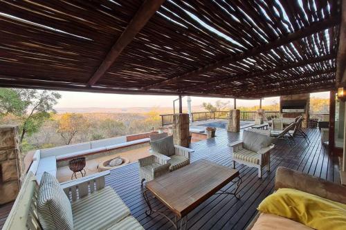 300 Elements 4 Bedroom Holiday Home in Waterberg Estate