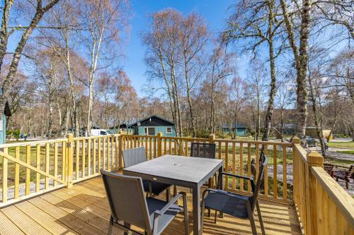 Balcony/terrace, Thistle Lodge 22 with Hot Tub in Beauly