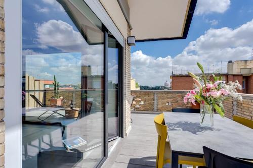 Rome as you feel - Vatican Terrace Apartments with View - image 4