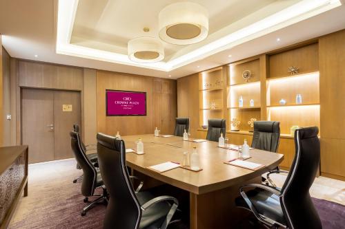 316711269 Crowne Plaza Vientiane by IHG