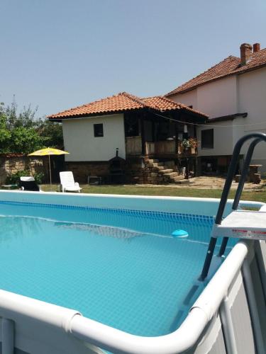 Събевата къща