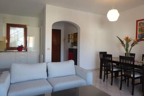 Moderno e luminoso appartamento ad Olbia