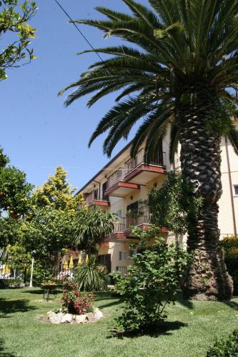 . Arcada Hotel