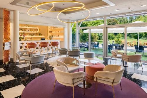 Hotel Vatel 4* Superior in Martigny-Ville, Schweiz