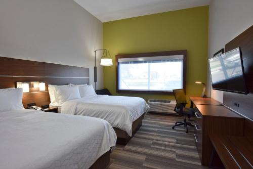 Holiday Inn Express and Suites Orlando - Lake Nona Area By IHG