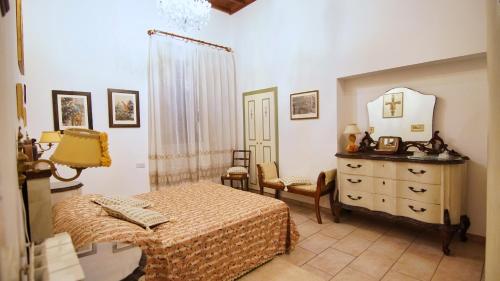 Guestroom, Palazzo Falsacappa in Canino