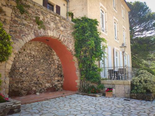 Maison de maître 4 étoiles Logement entier Parc Naturel Haut Languedoc - Salagou