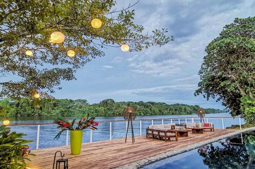 Tortuga Lodge and Gardens