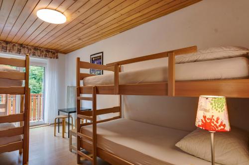 Bed in 4-Bed Dormitory Room