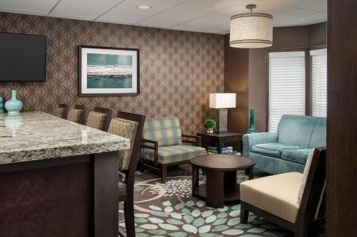 Staybridge Suites Greenville I-85 Woodruff Road, an IHG Hotel