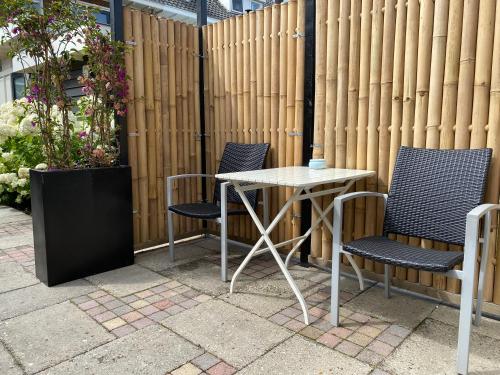 ระเบียง/ชานเรือน, Style Gardenhouse Zwanenburg near AMSTERDAM, HAARLEM, ZANDVOORT in สวานเนนเบิร์ก