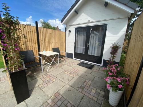 ระเบียง/ชานเรือน, Style Gardenhouse Zwanenburg near AMSTERDAM, HAARLEM, ZANDVOORT in สวานเนนเบิร์ก