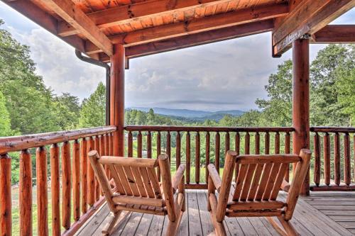 Secluded Sevierville Escape with Deck and Hot Tub - main image