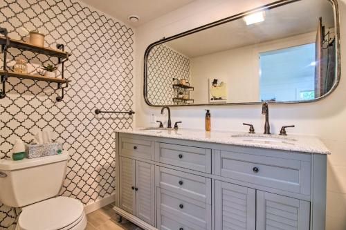 Stylish Mtn Home Near Ski Golf and Manchester! - image 9