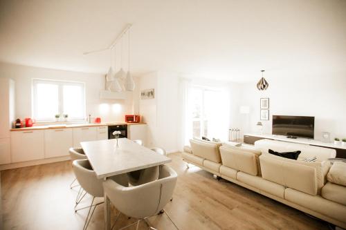 bonquartier - groß & stylisch - zentral & komfortabel - Apartment - Siegburg