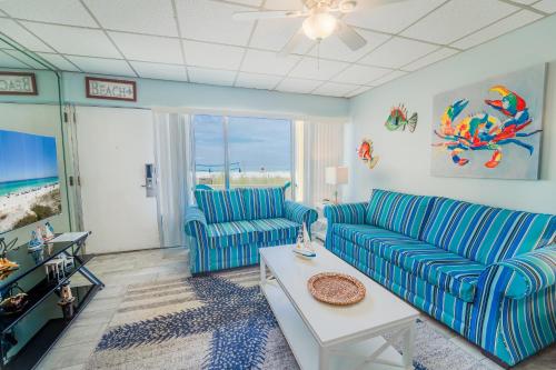 Continental 118 1BR Pool Gulf Front Wi-Fi Sleeps 6 - main image