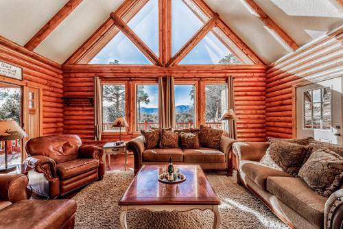 Big Sky 6 BRs Loft Decks Gameroom Sleeps 16 Ruidoso New Mexico