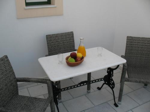 Aegeon Hotel - image 8